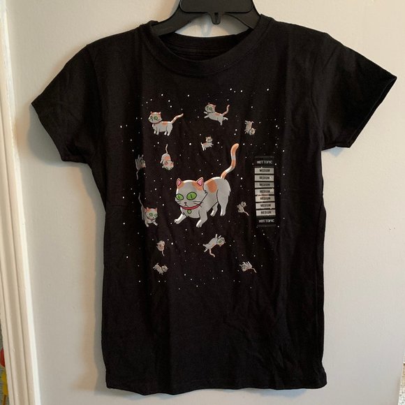 Hot Topic Tops - NWT Rick and Morty Cat T-Shirt Medium